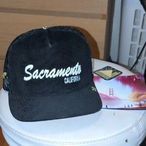 DVNIEL LUU Premium Sacramento California Black Trucker Hat